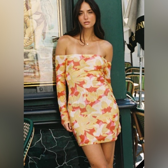 NWT Charlie Holiday Ellidy Floral Mini Dress US 4 Square Neck Bodycon Vacation - Picture 3 of 10